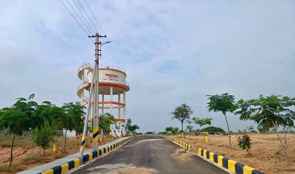 hmda approved open plots meerkhanpet near skill development university srisailam highway