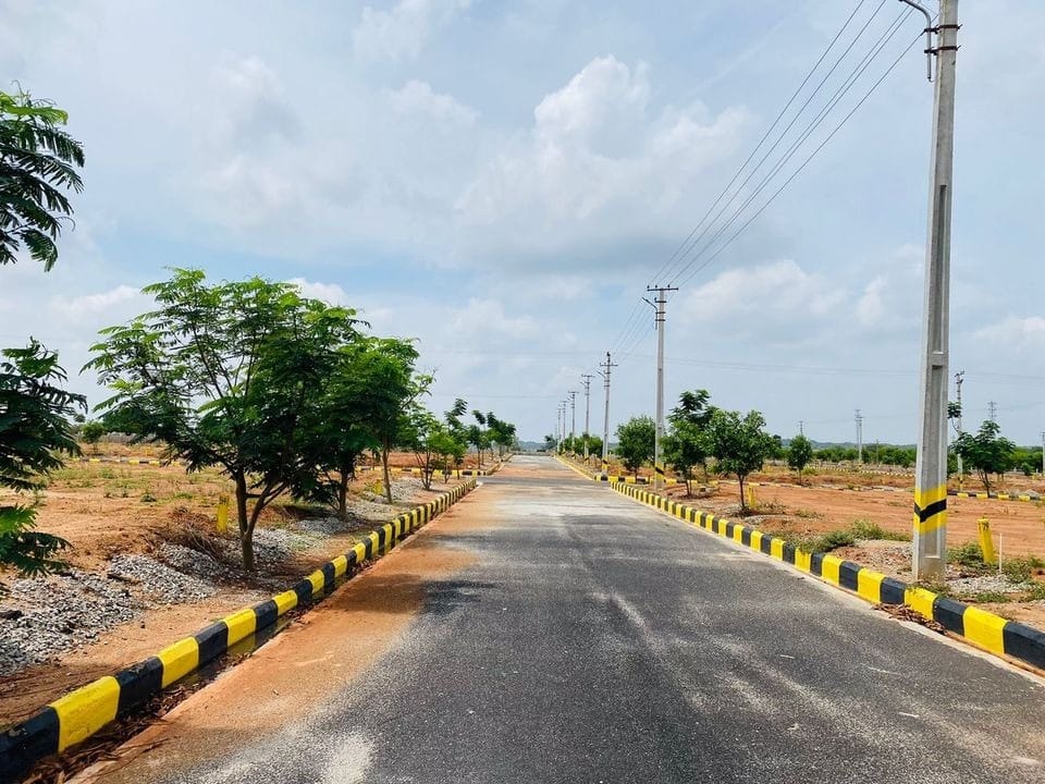 2BHK FLATS IN MIYAPUR, CHANDANAGAR