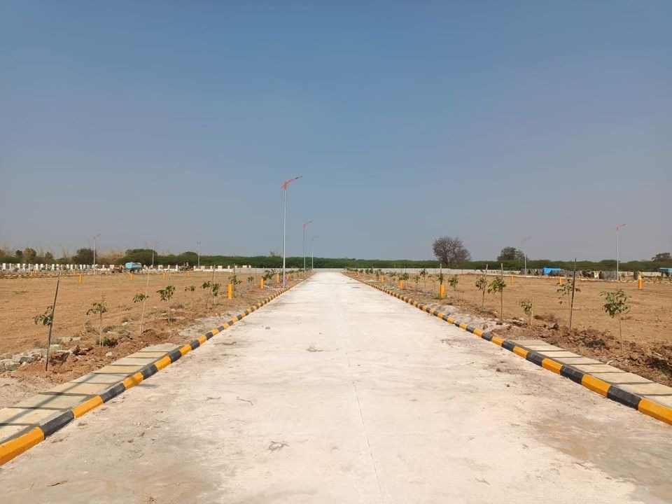 Ready to Construction Plots at Abdullapurmet near Peddamberpet Hayathnagar