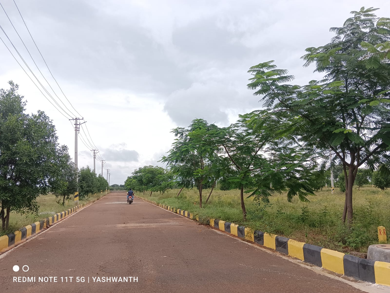 GLENTREE PHARMACOUNY INVESTMENT PLOTS AT NANDIWANAPARTHY SAGAR HIGHWAY